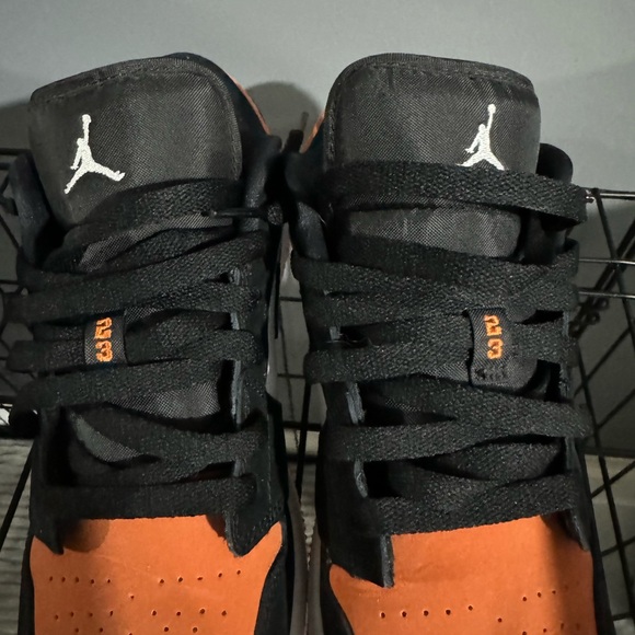 Jordan 1 “Shattered Backboard” - Picture 2 of 8